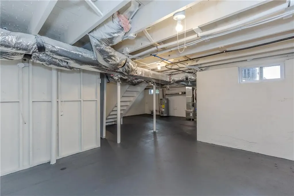 263 Country Club Drive Warwick RI 02888