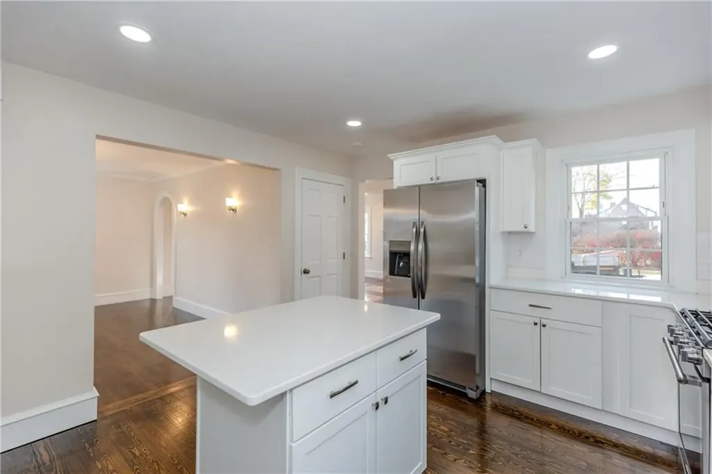 263 Country Club Drive Warwick RI 02888