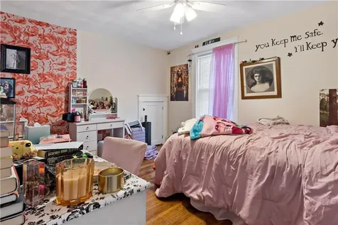 109 Market Street Warren RI 02885