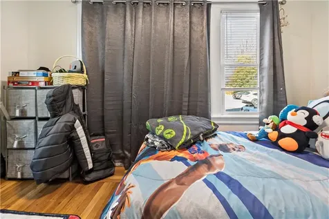 109 Market Street Warren RI 02885