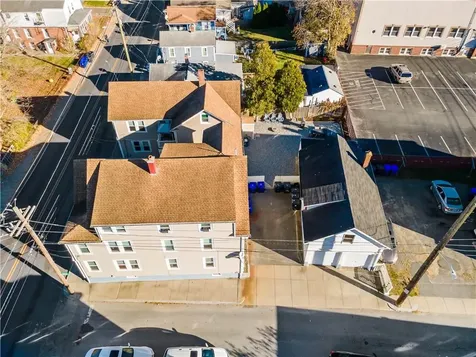 109 Market Street Warren RI 02885