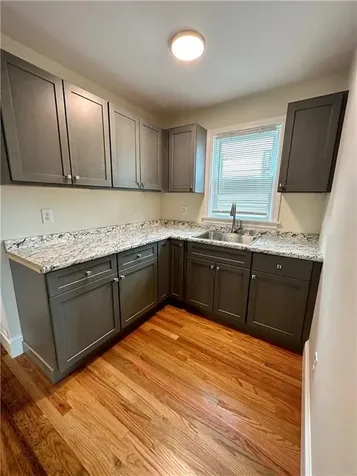 109 Market Street Warren RI 02885