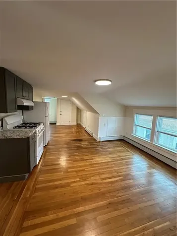 109 Market Street Warren RI 02885