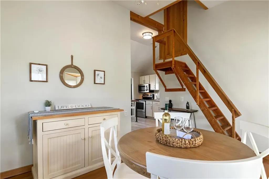 36 Cove Street Portsmouth RI 02871