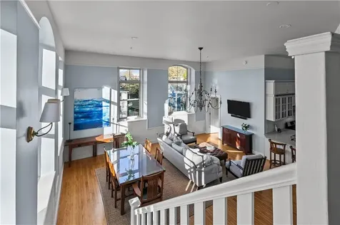 426 Spring Street Newport RI 02840