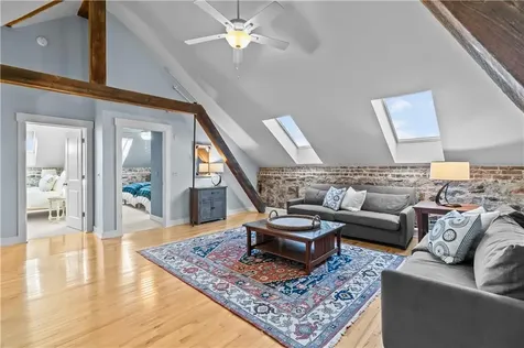 426 Spring Street Newport RI 02840