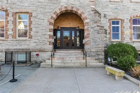 426 Spring Street Newport RI 02840