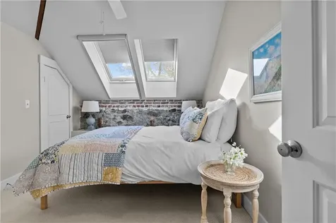 426 Spring Street Newport RI 02840