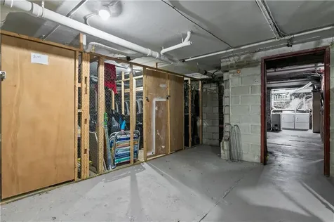 426 Spring Street Newport RI 02840