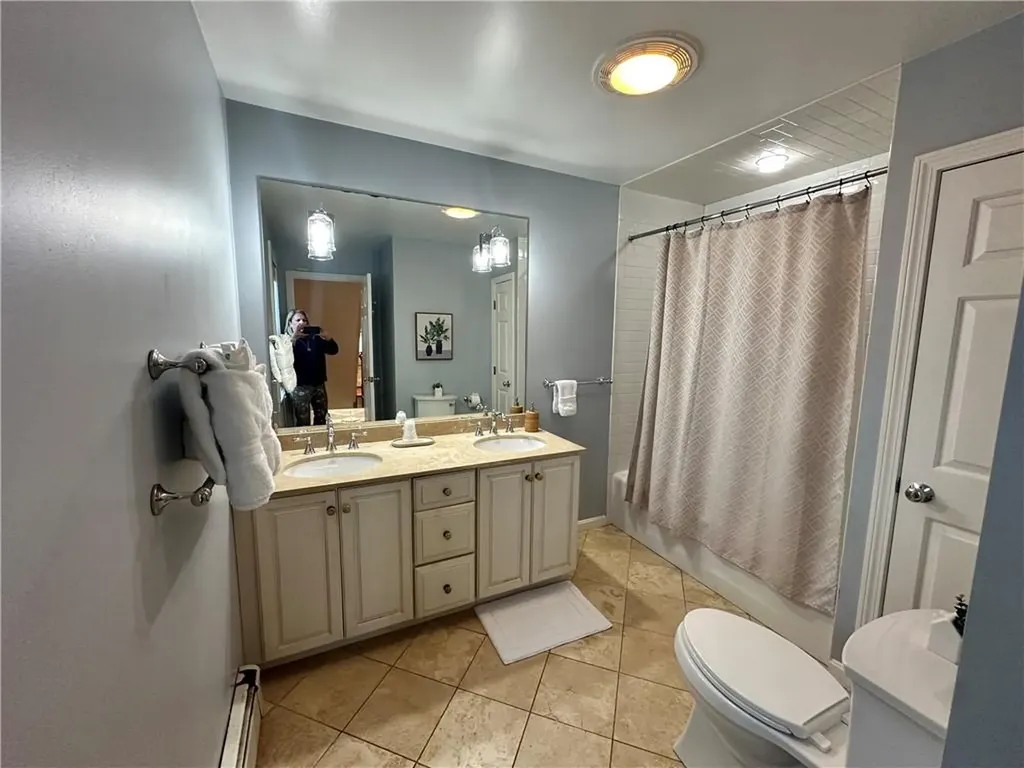 7 Clay Street Newport RI 02840
