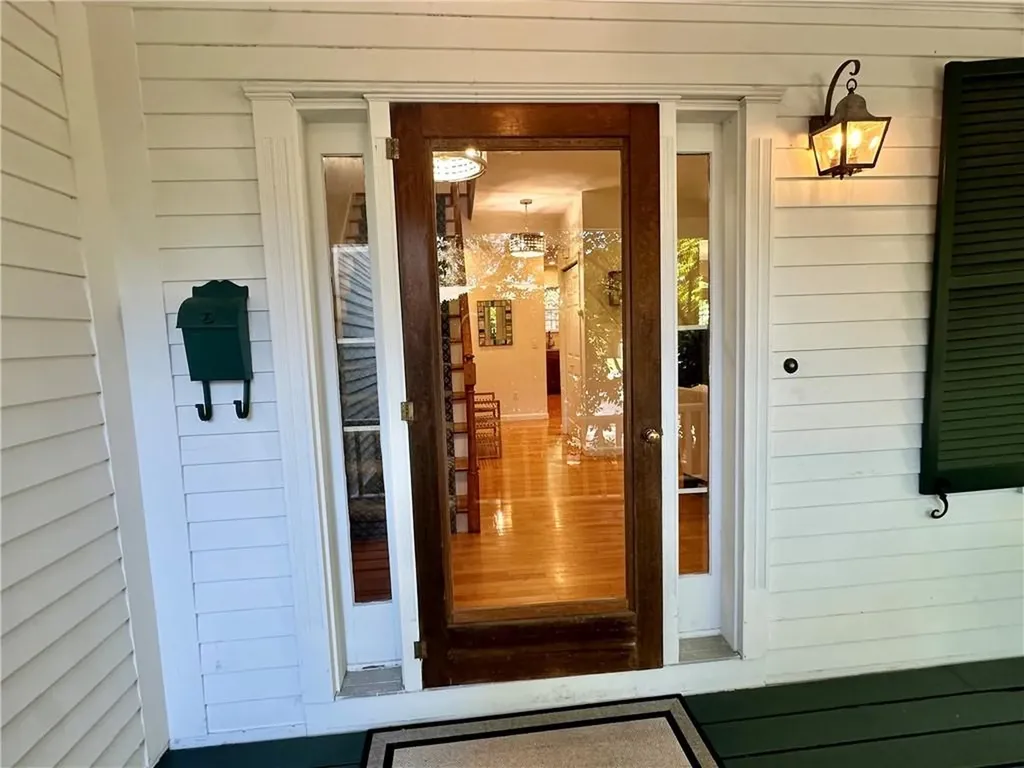 7 Clay Street Newport RI 02840