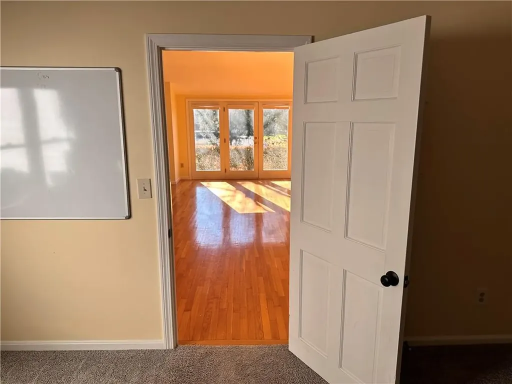 10 Bluegrass Drive Middletown RI 02842