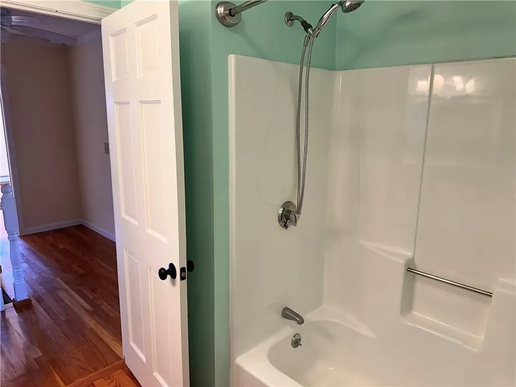 10 Bluegrass Drive Middletown RI 02842