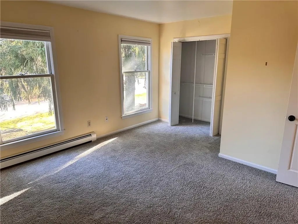 10 Bluegrass Drive Middletown RI 02842