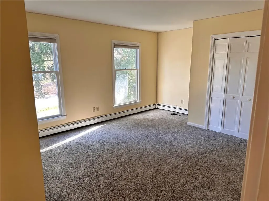 10 Bluegrass Drive Middletown RI 02842