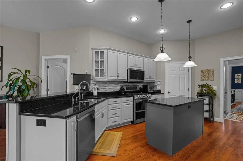 90 Bailey Boulevard East Greenwich RI 02818