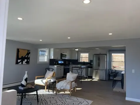 6 Carl Avenue North Providence RI 02904