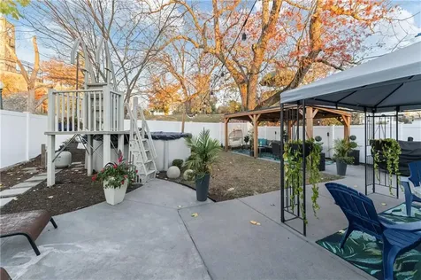 39 Washington Street Central Falls RI 02863