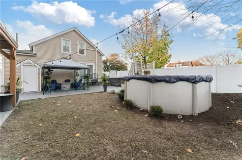 39 Washington Street Central Falls RI 02863