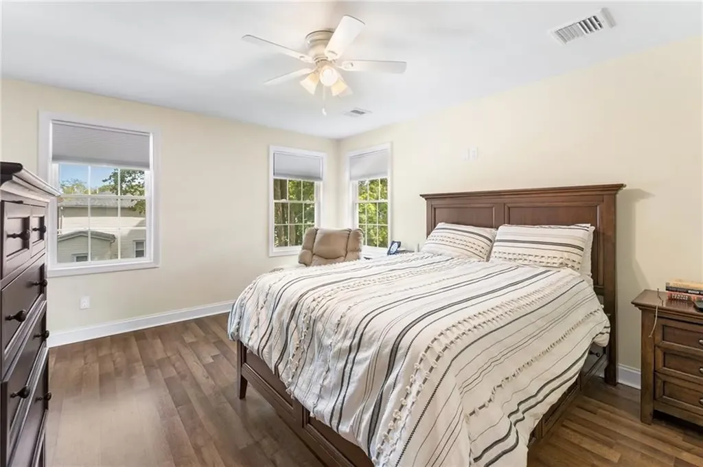 113 Van Zandt Avenue Warwick RI 02889