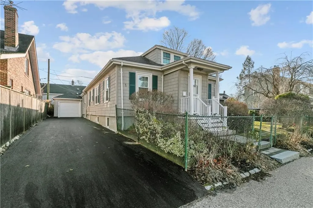 7 Bedlow Place Newport RI 02840