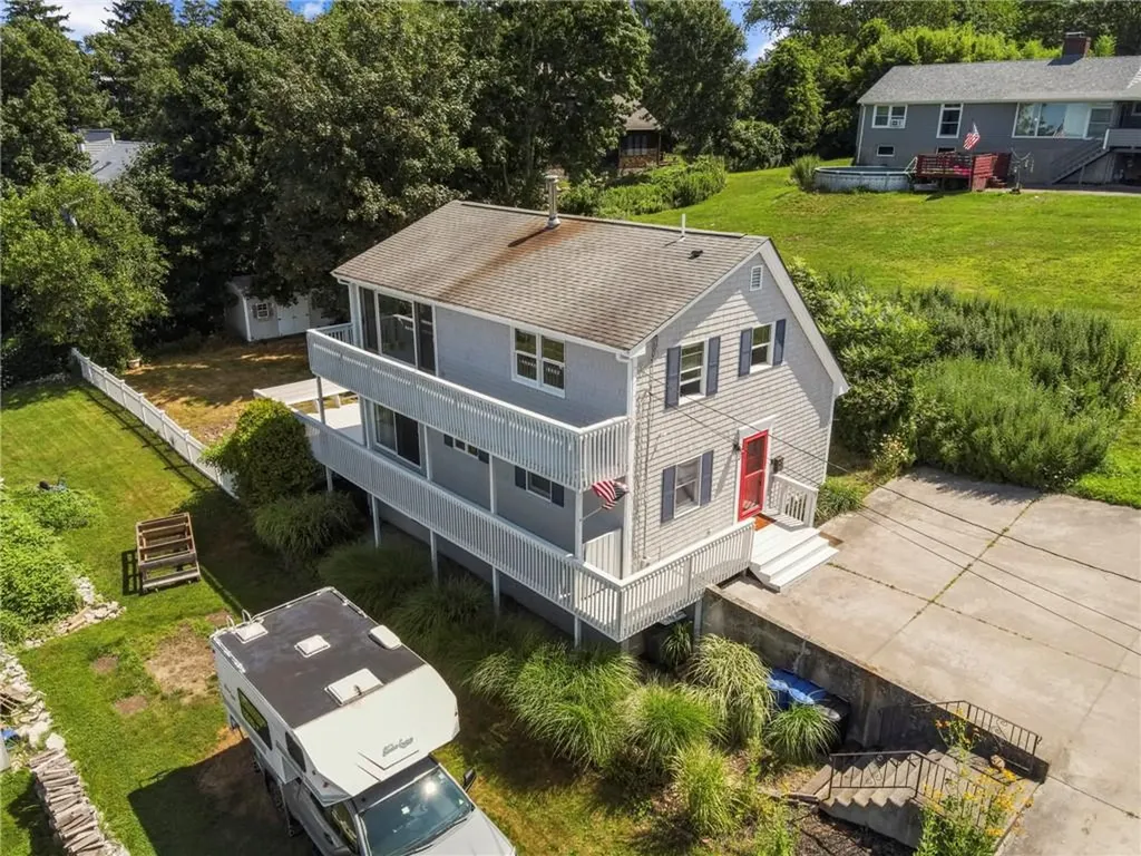 98 Hobson Avenue Tiverton RI 02878