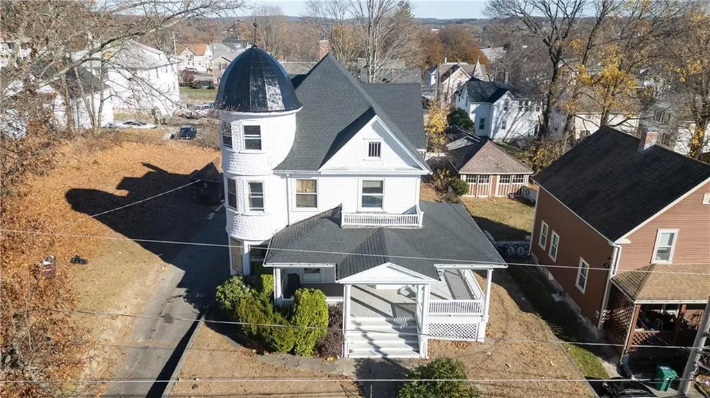 453 Summer Street Woonsocket RI 02895