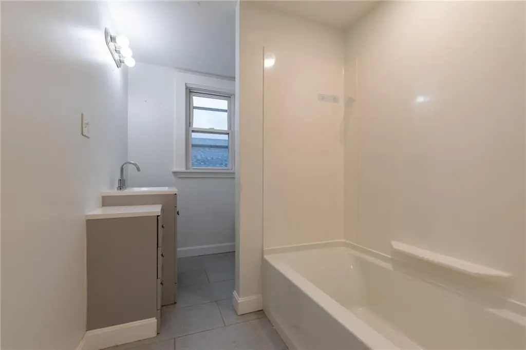 34 36 Cliffdale Avenue Cranston RI 02905-1107
