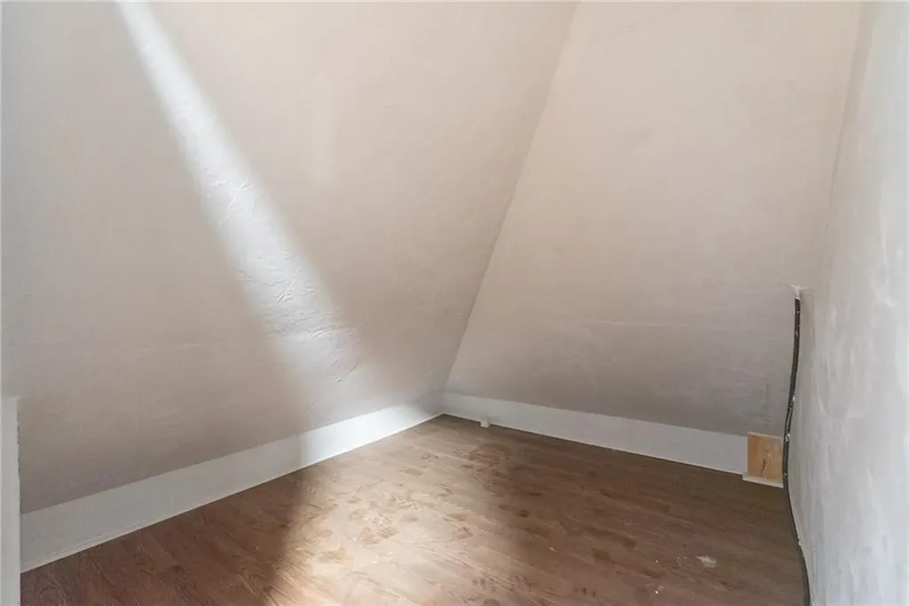 34 36 Cliffdale Avenue Cranston RI 02905-1107