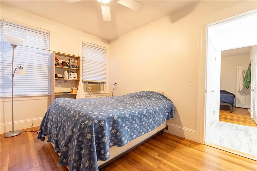 34 36 Cliffdale Avenue Cranston RI 02905-1107