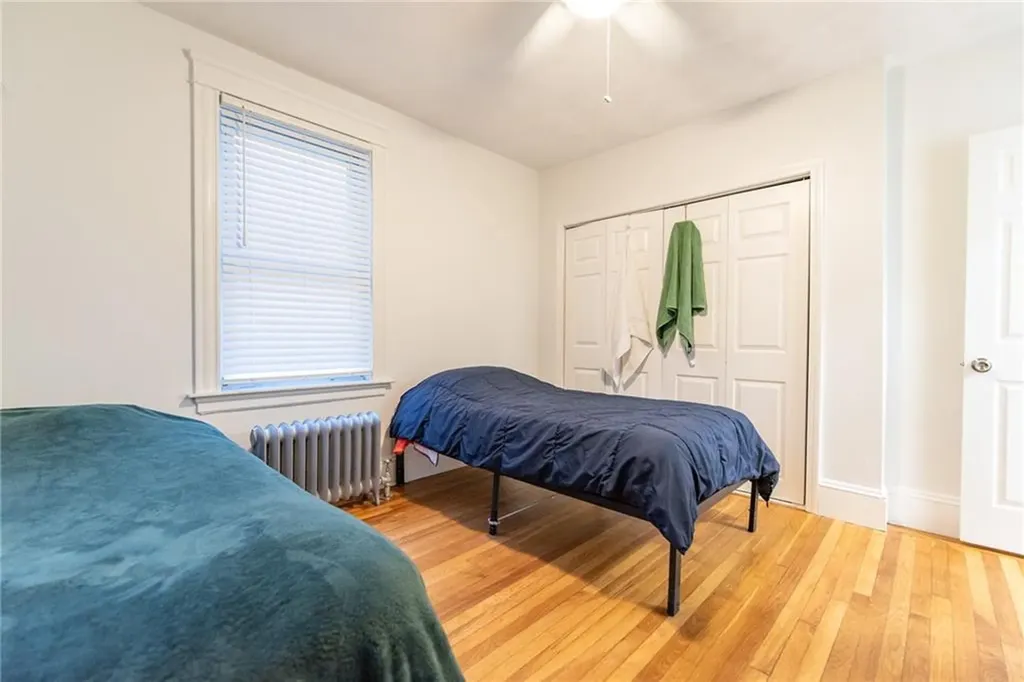 34 36 Cliffdale Avenue Cranston RI 02905-1107