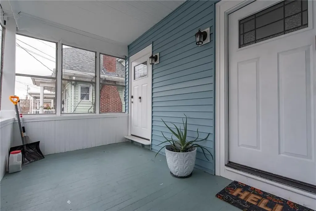 34 36 Cliffdale Avenue Cranston RI 02905-1107