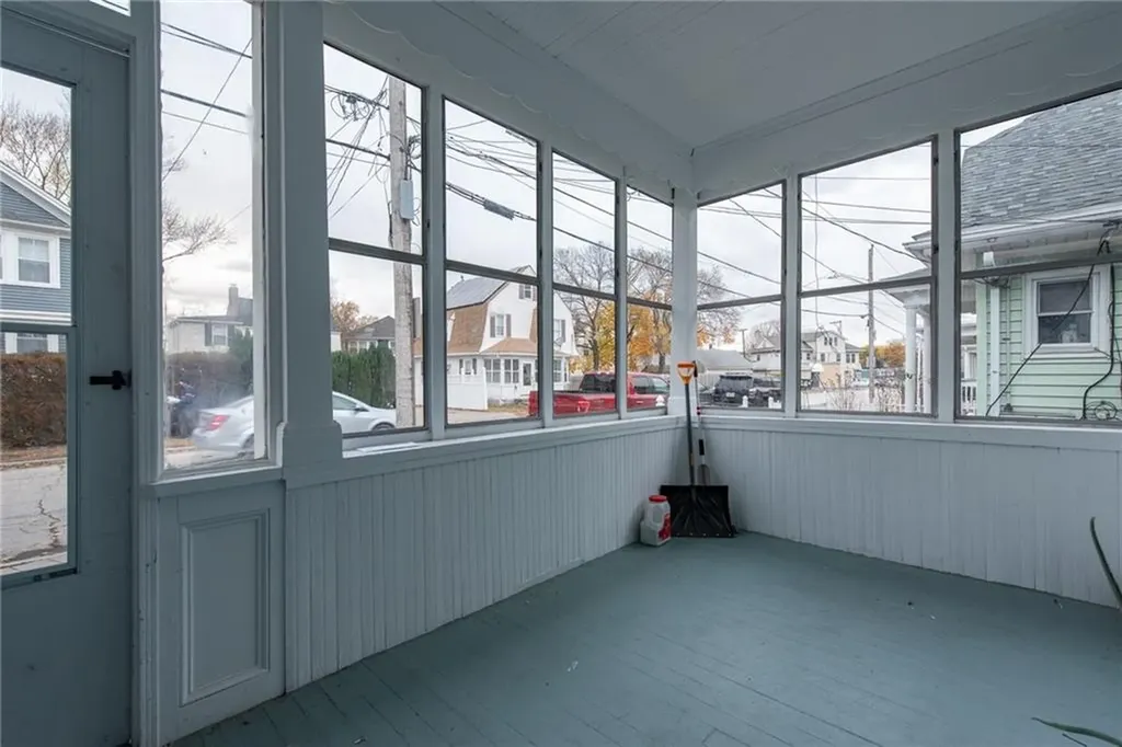 34 36 Cliffdale Avenue Cranston RI 02905-1107