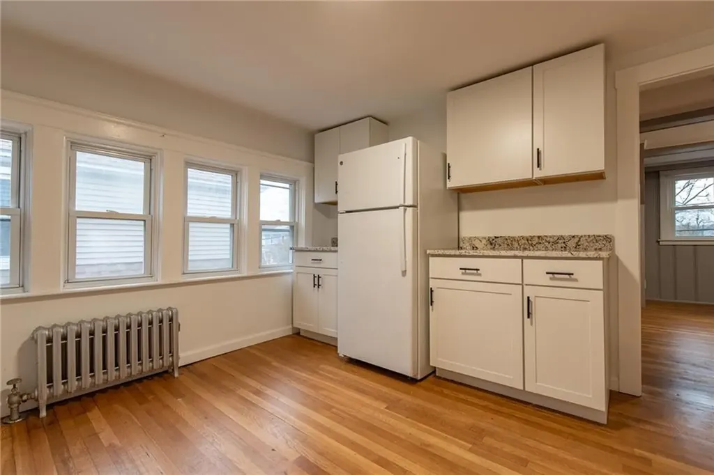 34 36 Cliffdale Avenue Cranston RI 02905-1107