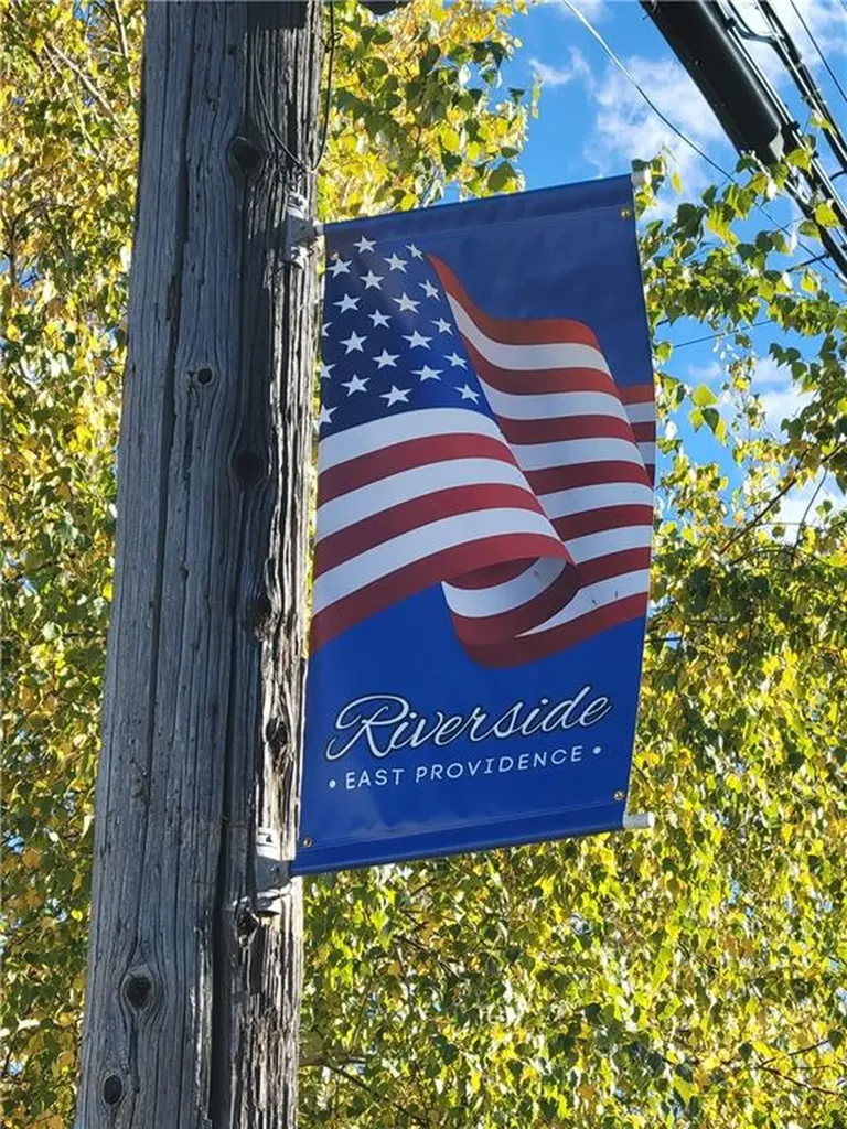787 Willett Avenue East Providence RI 02915