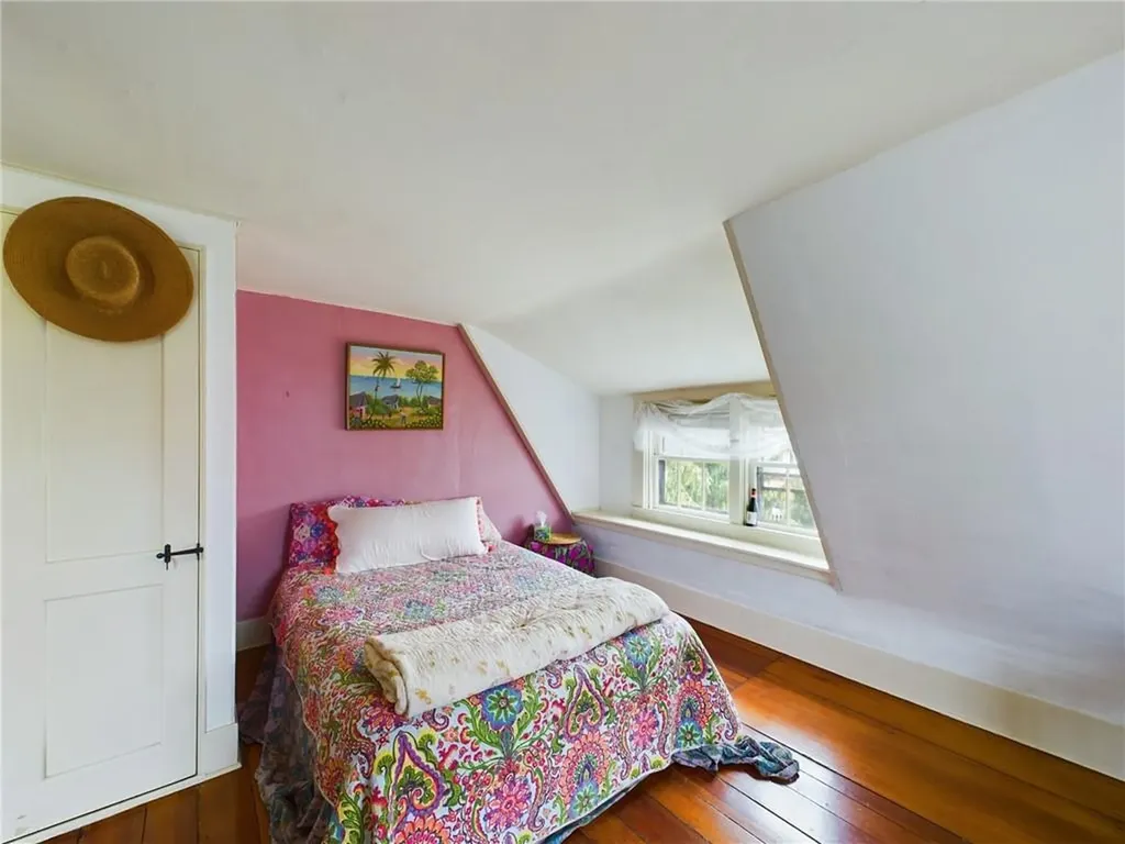 787 Willett Avenue East Providence RI 02915