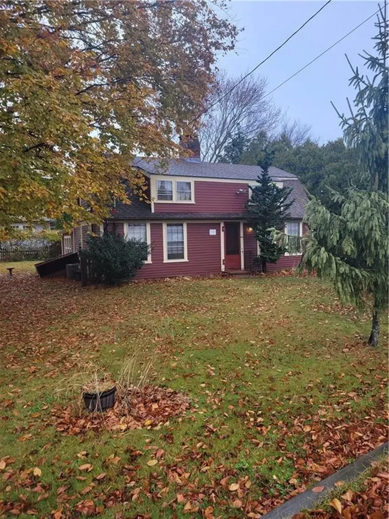 787 Willett Avenue East Providence RI 02915