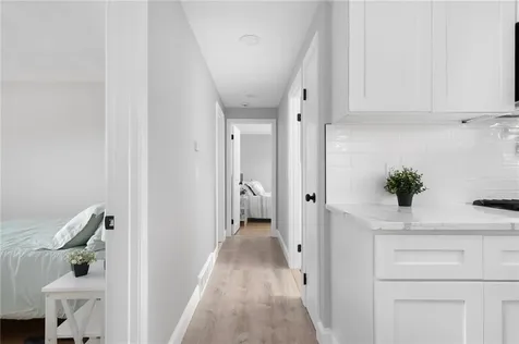 194 E View Avenue Cranston RI 02920