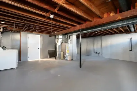 194 E View Avenue Cranston RI 02920