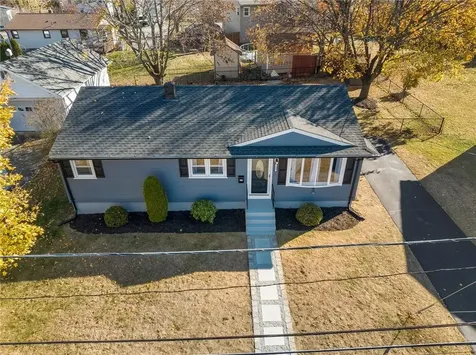 194 E View Avenue Cranston RI 02920