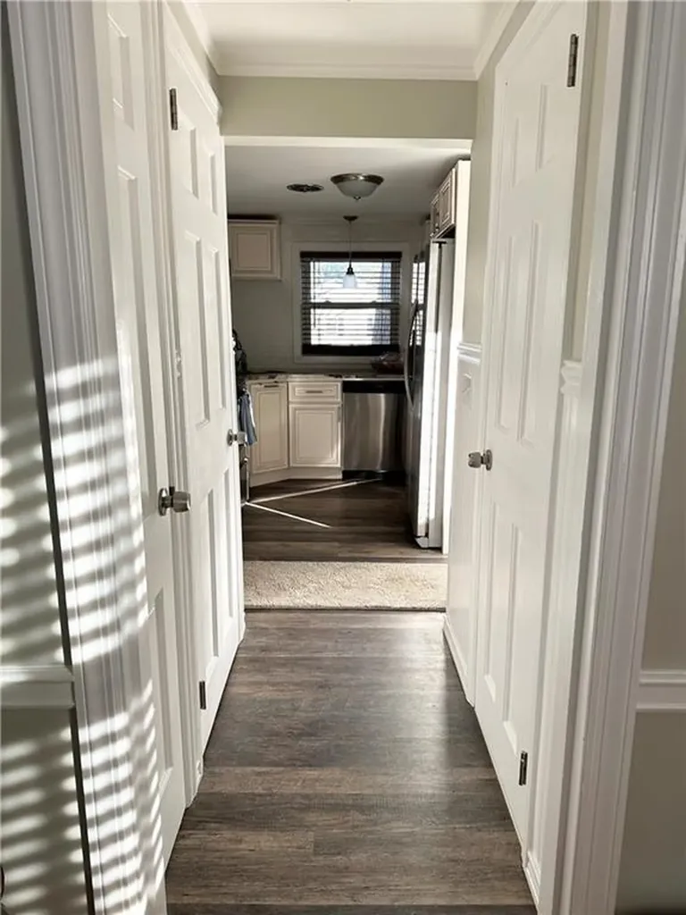 466 Squantum Drive Warwick RI 02888