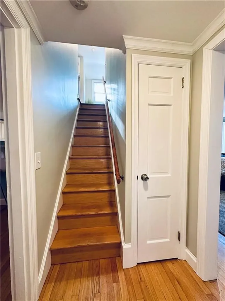 466 Squantum Drive Warwick RI 02888