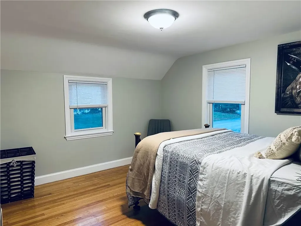 466 Squantum Drive Warwick RI 02888