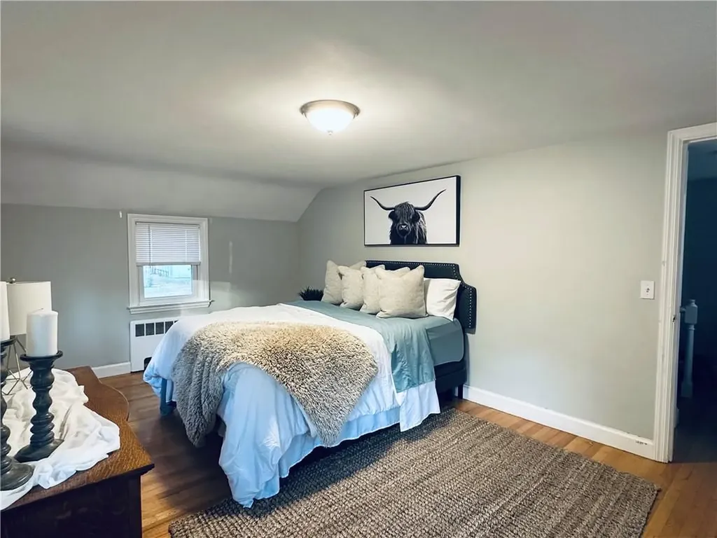 466 Squantum Drive Warwick RI 02888