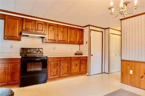 31 Cantaberry Lane Coventry RI 02816