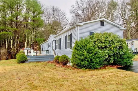 31 Cantaberry Lane Coventry RI 02816