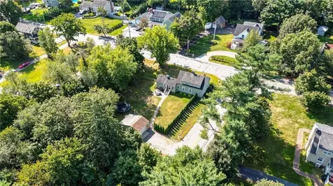 487 Sowams Road Barrington RI 02806