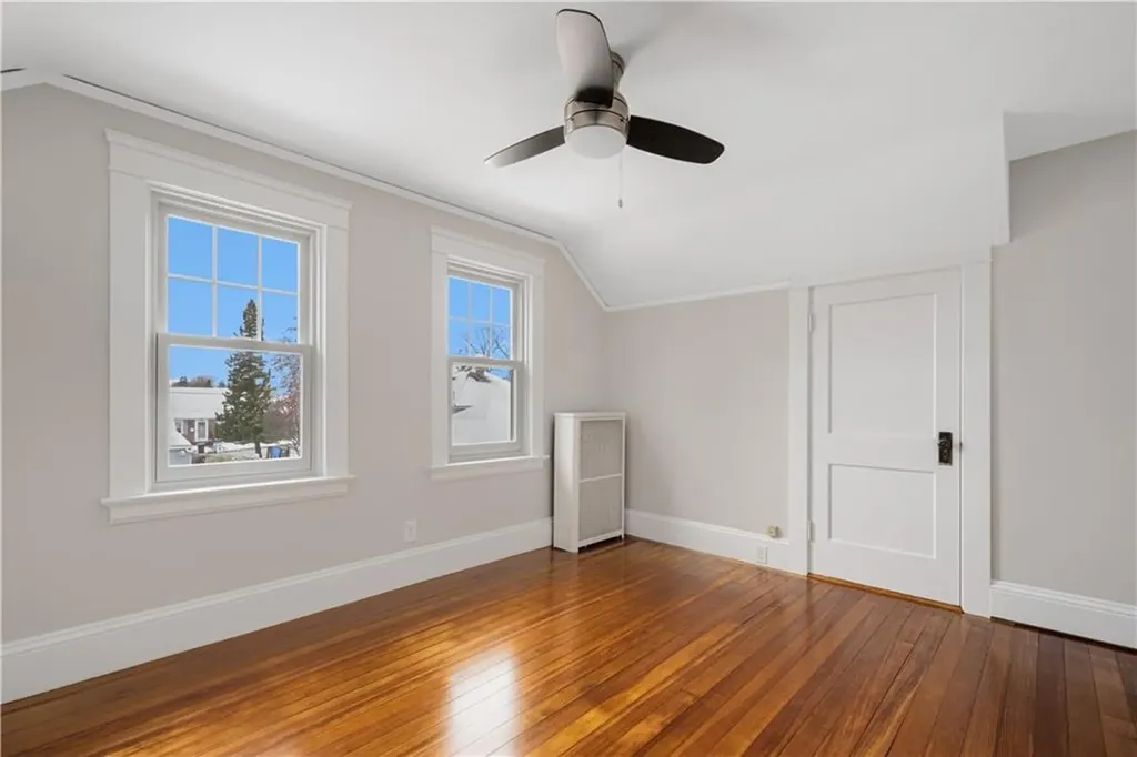 115 Myrtle Avenue Cranston RI 02910