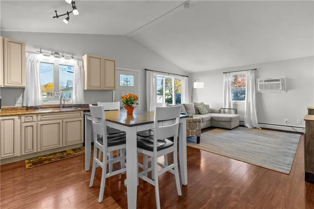 110 Enfield Avenue Providence RI 02908