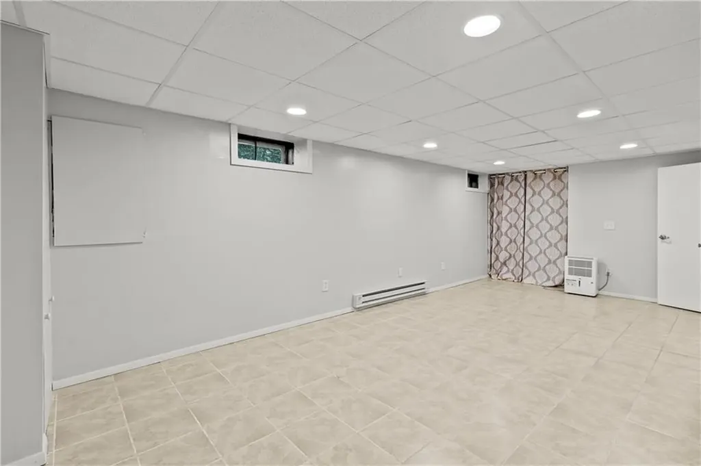 110 Enfield Avenue Providence RI 02908